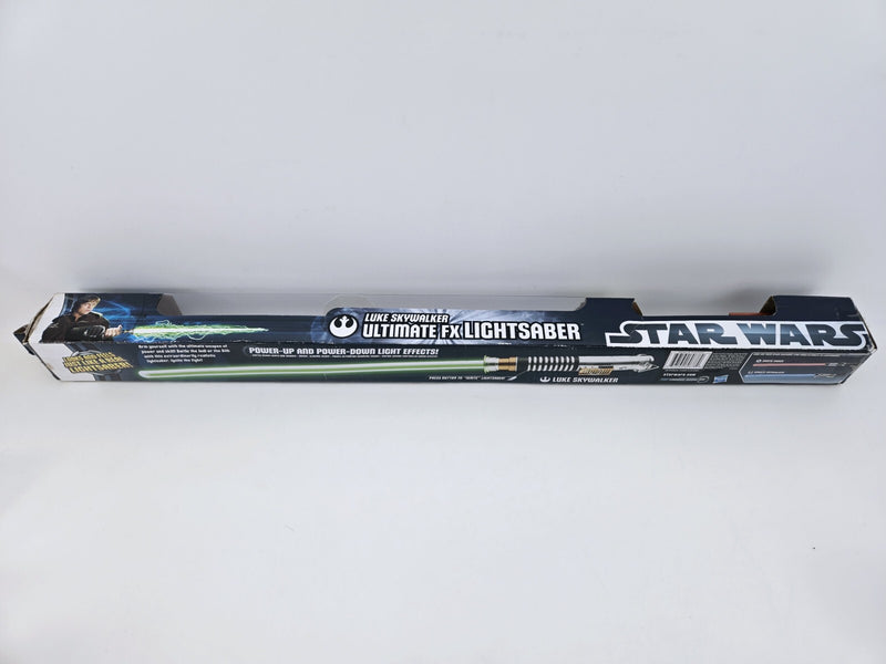 Star Wars Luke Skywalker Ultimate FX Green Lightsaber 2010 C-2945A Lucasfilm