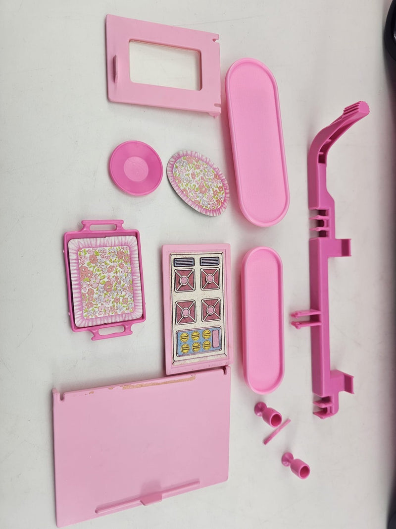 Mattel - Vintage 1989 Barbie Magic Voyager Camper