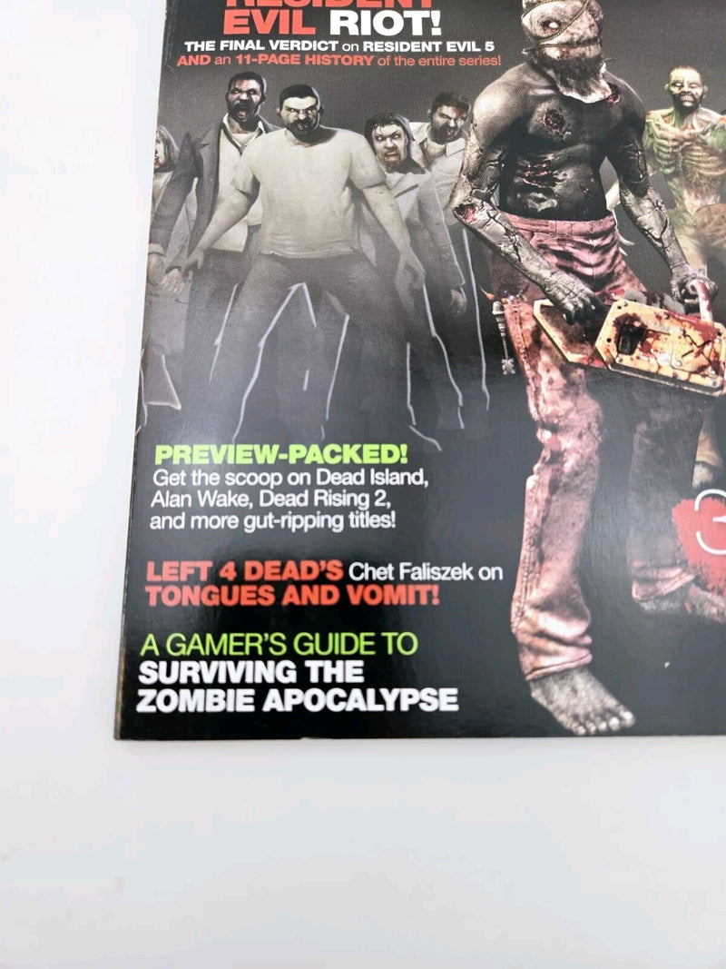 ZOMBIES Magazine COLLECTORS Edition RESIDENT EVIL Chris Redfield Dead Space