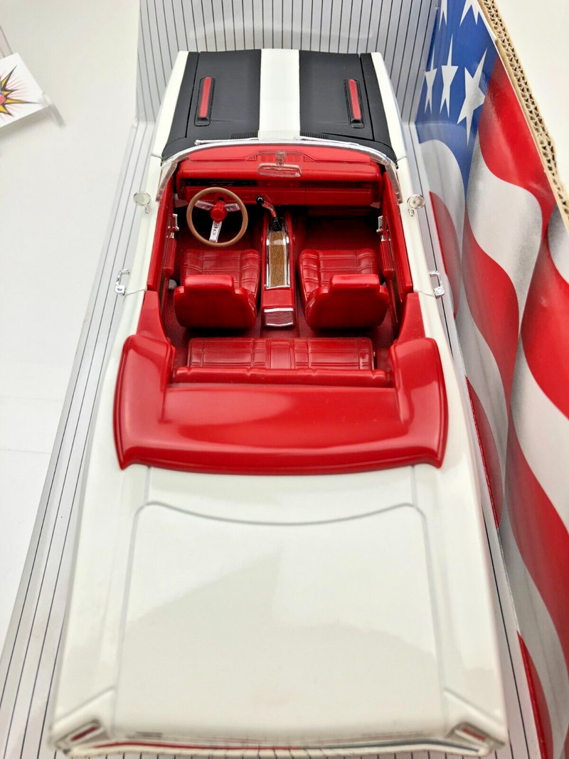 1969 Plymouth Road Runner - American Muscle  - 1993 Ertl  (Open/Damaged Box)