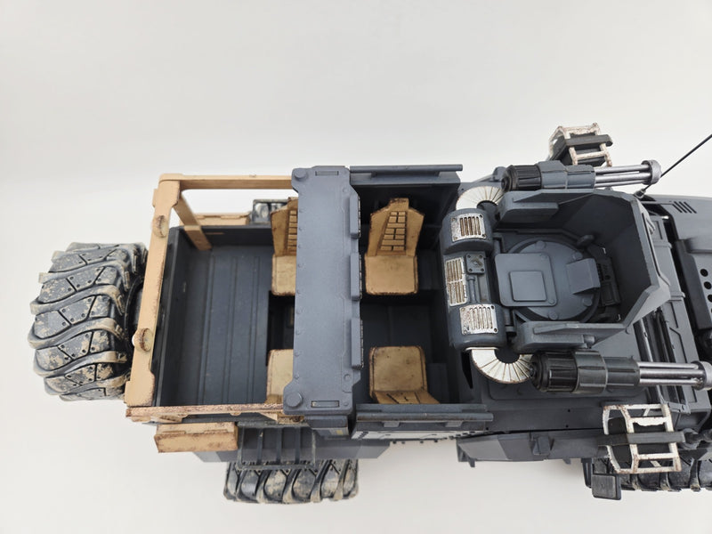 JOYTOY 1/18 Crazy Reload Suv Car Model For 1/18 Soldier Military 100% Complete +