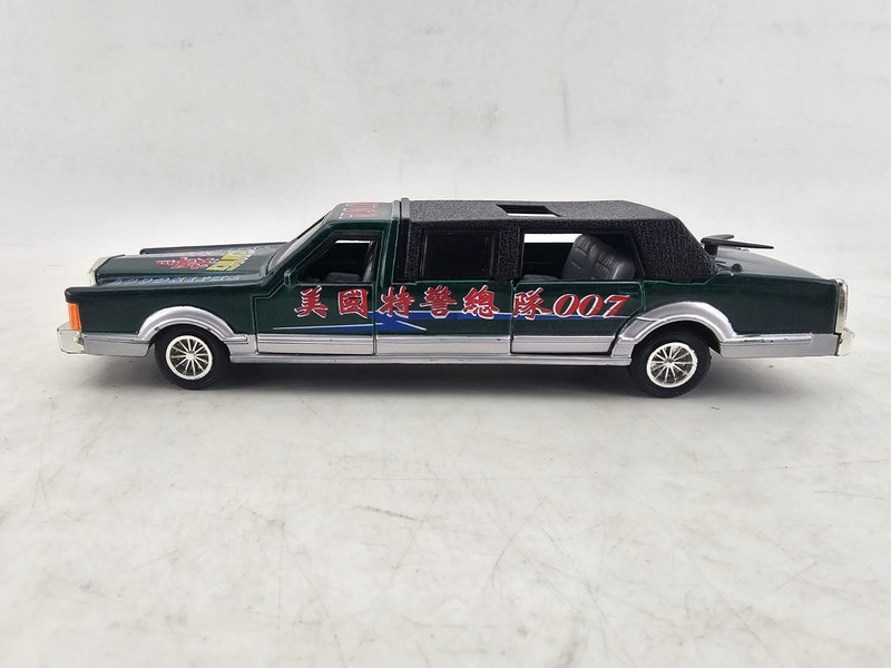 Diecast Limousine 1:64 Scale