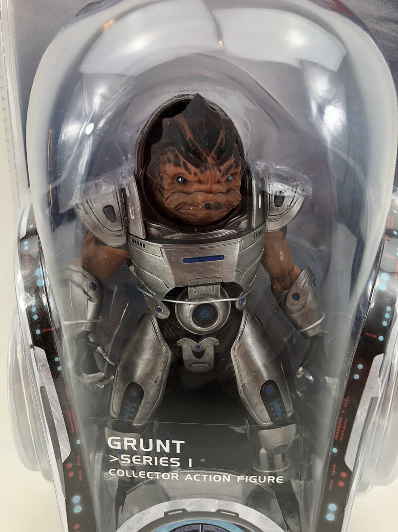 Mass Effect 2 Series 1 Grunt Collector Action Figure BioWare 2010 Big Fish D.C.