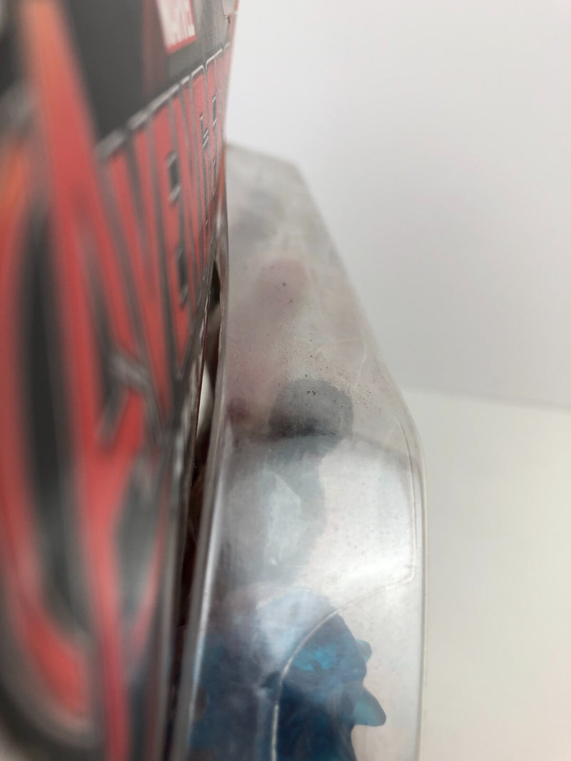 Iron Man vs. Ultron -Marvel Avengers Age of Ultron- 2015 Hasbro (see photos)