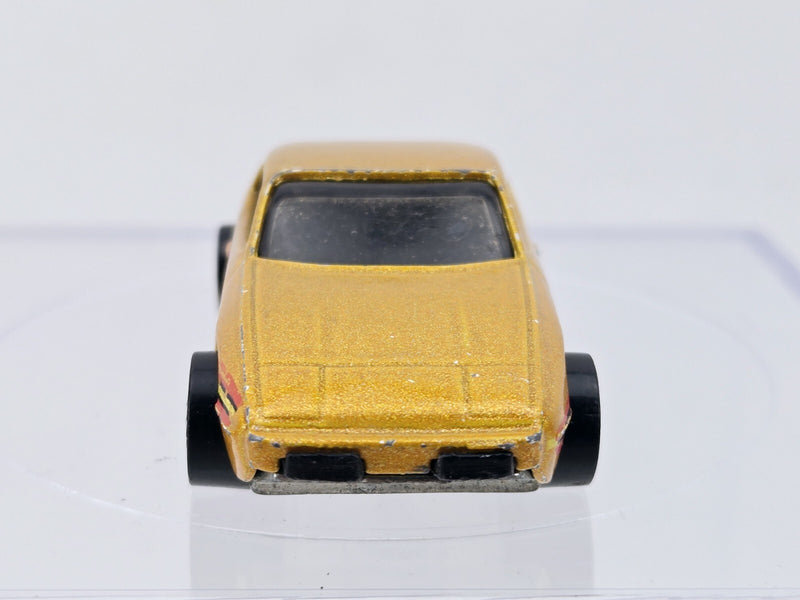 1978 Hot Wheels EXTRAS Gold Upfront 924 Porsche wo/ Ski Racks 1/64 Diecast