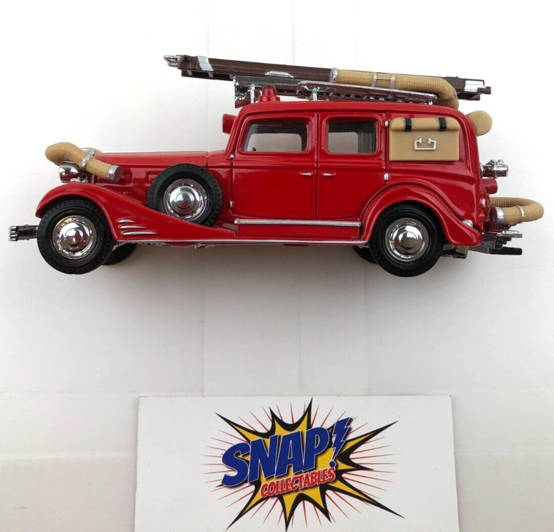 1933 Cadillac Fire Wagon Matchbox Models of Yesteryear YFE03 1993 Matchbox