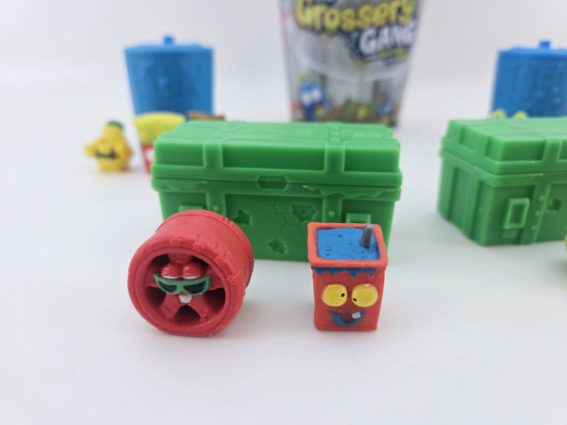 The Grossery Gang Trash Pack Tin Collectors Trash Can Moose Toys