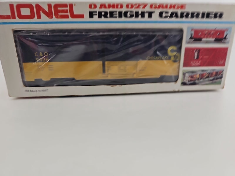 LIONEL -#9426 C & O BOXCAR