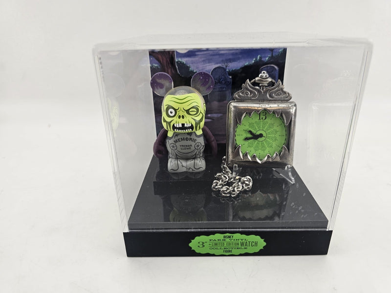 C1 Disney Vinylmation Haunted Mansion Pocketwatch and 3" Figure Set *750 made!