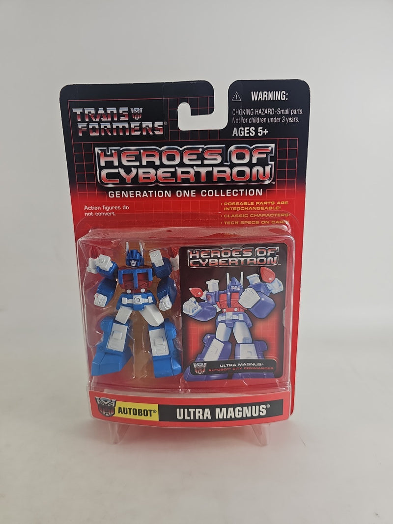 Hasbro Transformers Heroes of Cybertron Autobot Ultra Magnus 2001 New