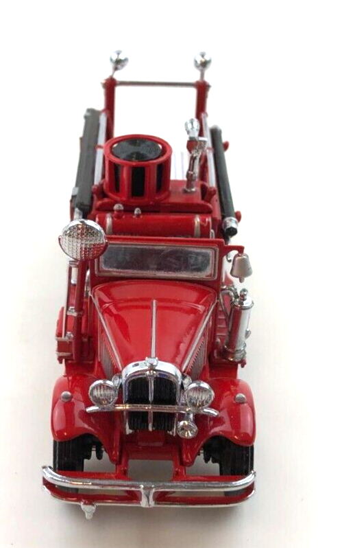 1932 Ford AA Open Cab Fire Engine Matchbox Models of Yesteryear YFE09