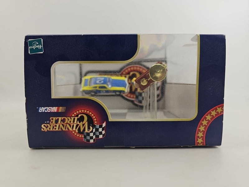 1980 DALE EARNHARDT NASCAR CUP CHAMPIONSHIP FIGURE/TROPHY/CAR WINNERS CIRCLE L/E