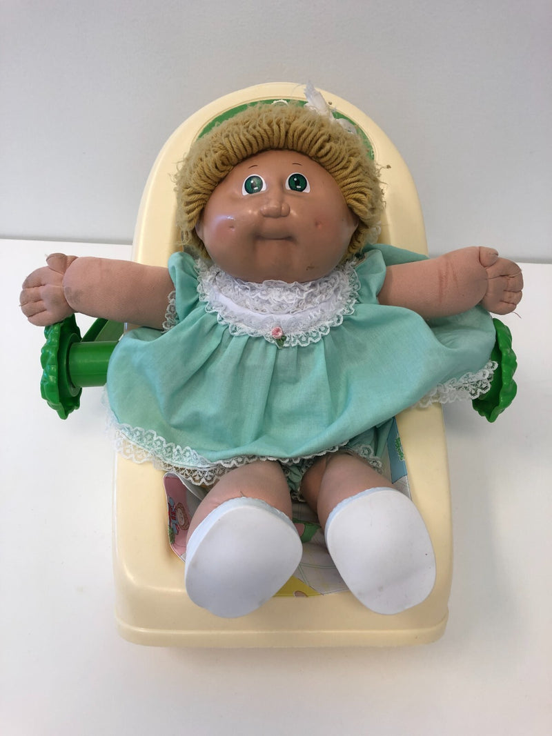 Cabbage Patch Kid w/ 3 Position Seat - Authentic Vintage (See Photos)