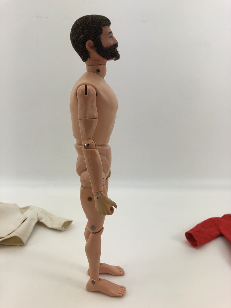 GI JOE Adventurer Flocked Brown Hair Adventure Team Hasbro Kung-fu Grip 1970s
