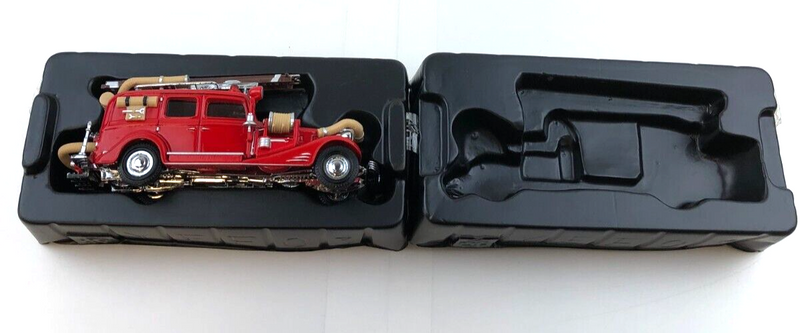 1933 Cadillac Fire Wagon Matchbox Models of Yesteryear YFE03 1993 Matchbox