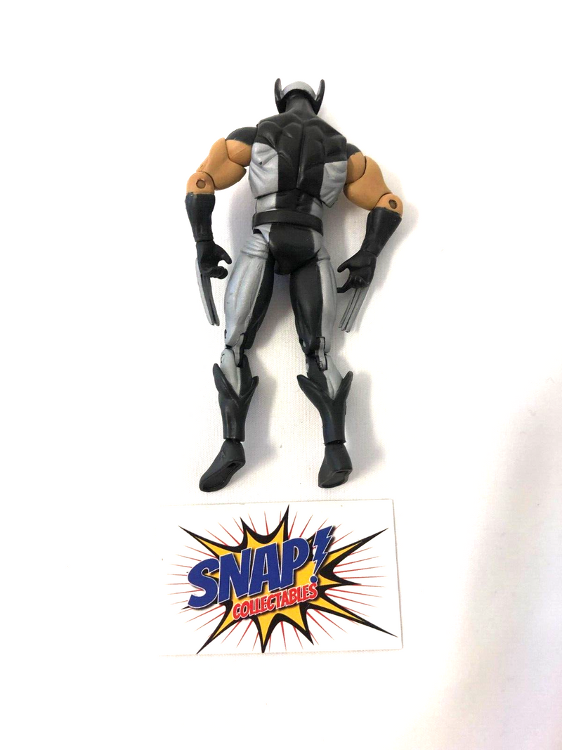 Silver Suit Wolverine - Marvel Universe - Action Figure - Open Box - Hasbro