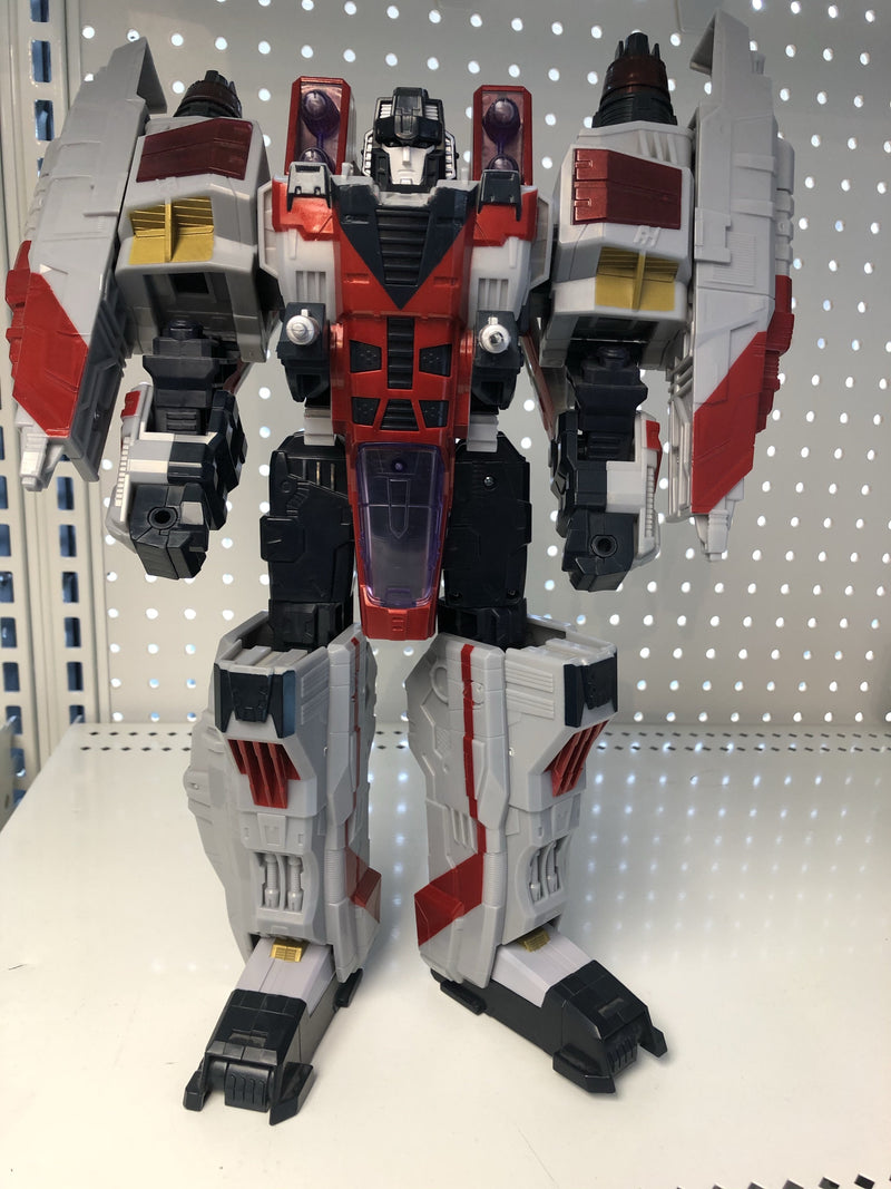 Cybertron Supreme Starscream