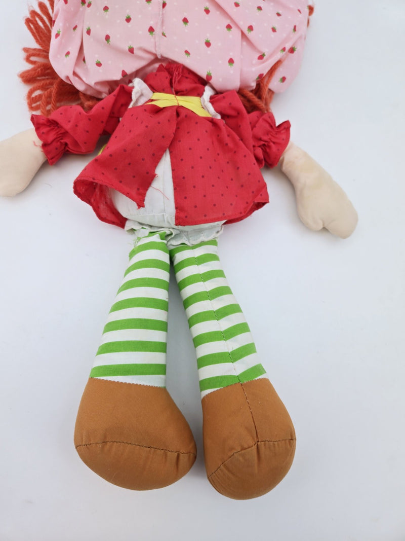 Vintage Strawberry Shortcake Plush Rag Doll Kenner American Greeting 1980 16"
