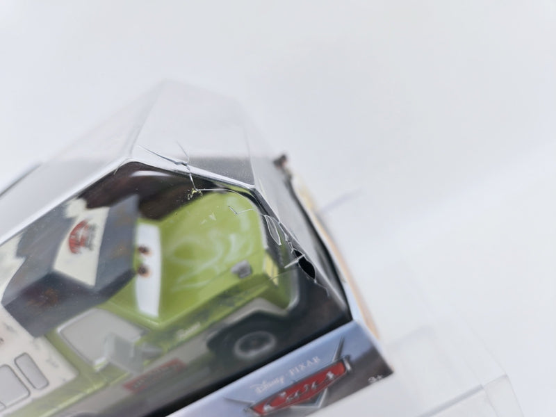Disney Store Pixar Cars Chaser Series 1:43 Roscoe
