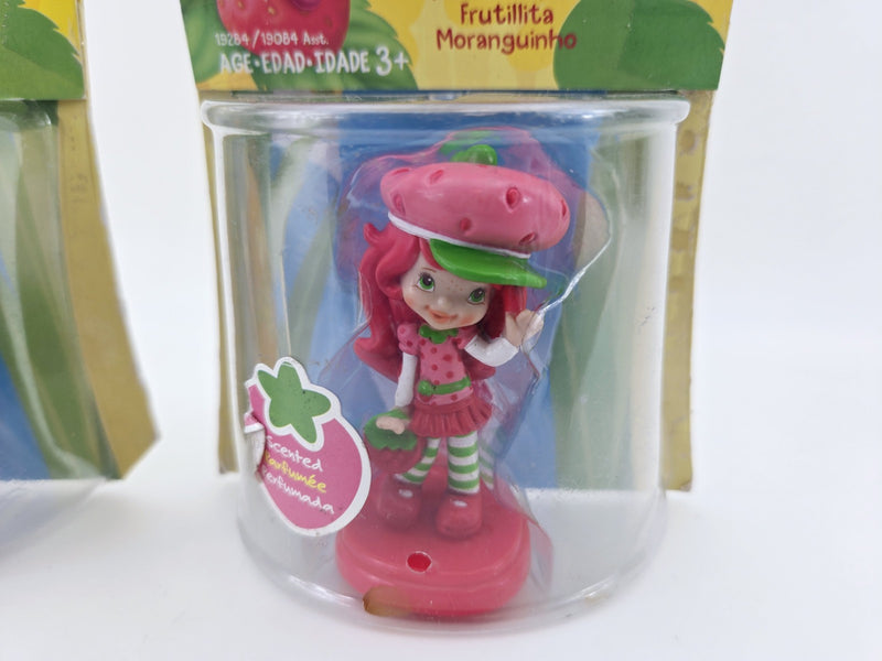 Hasbro Strawberry Shortcake 2008 American Greetings Mini Doll Pvc Lot Of 2